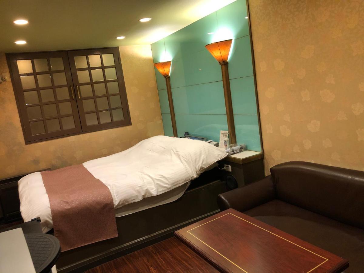 Hotel Chapel Story Sakaihigashi (Adults Only) Сакаі Екстер'єр фото